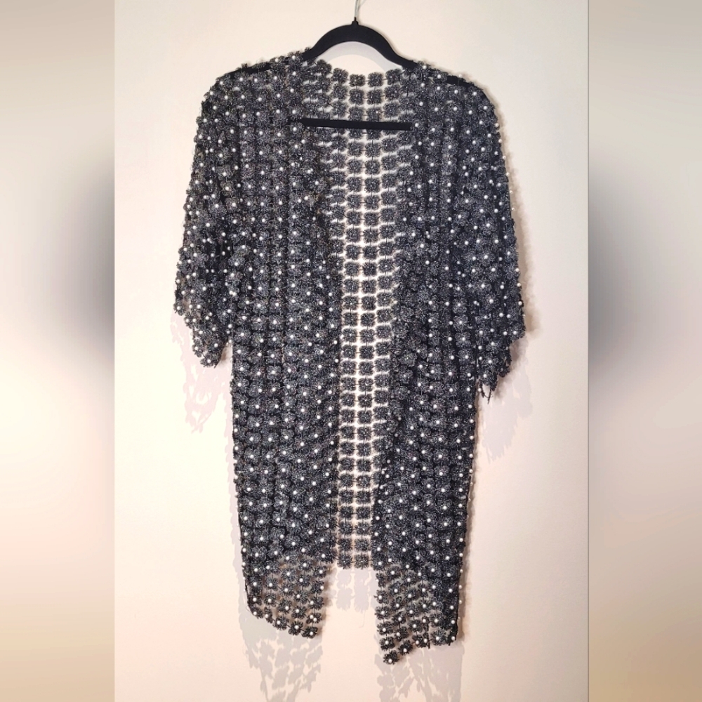 🤩 ONE of a kind Pearl Shrug Stunning